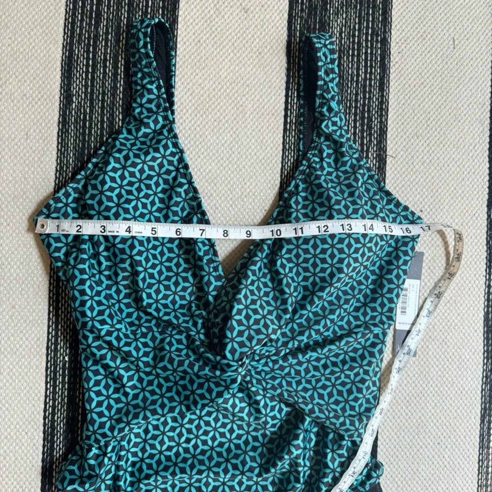 Nicole Miller New York Womens One Piece Twist Front Plunge in Green Tile Size 1x